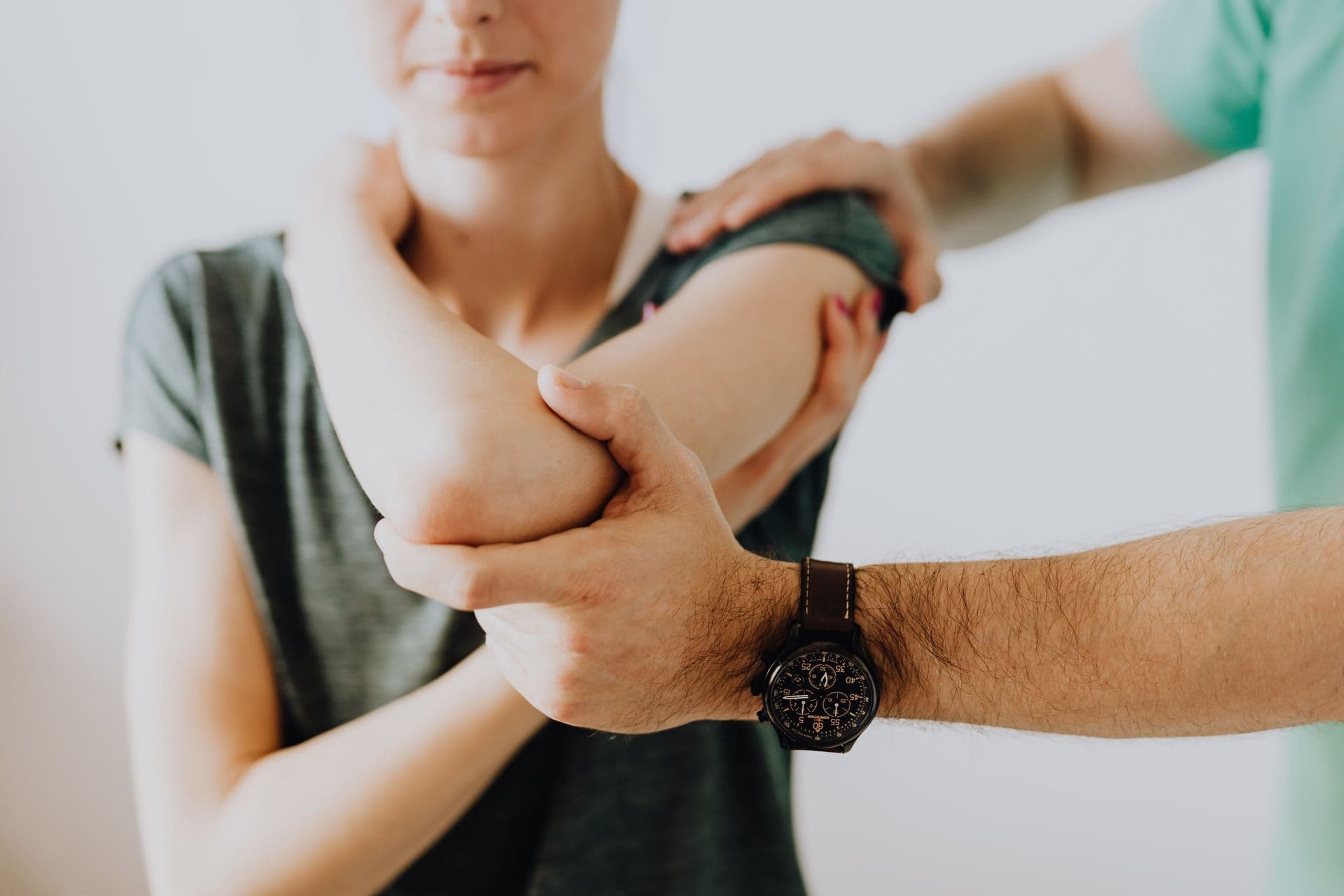 Chiropractic and manual therapy treatment